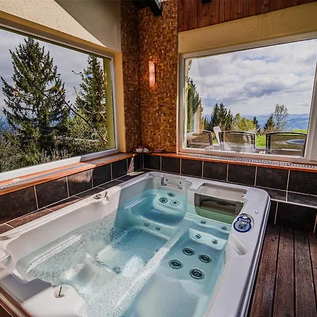 Kaval With Free Onsite Wellness Appartement