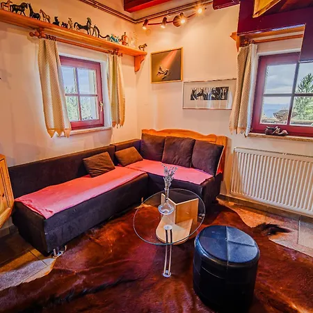 Kaval With Free Onsite Wellness דירה