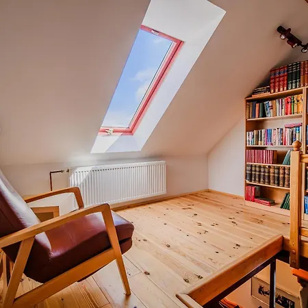 Kaval With Free Onsite Wellness דירה